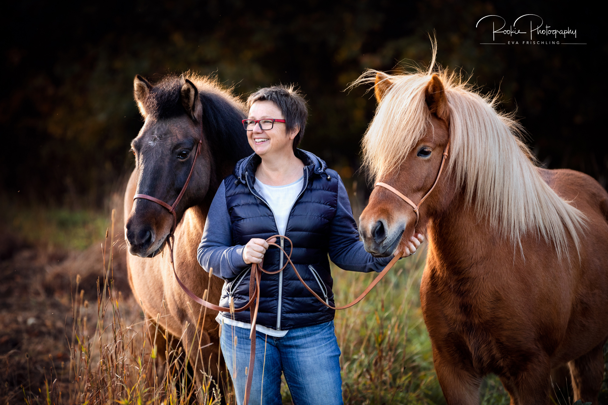 Claudia mit Ofeigur & Fanta-3